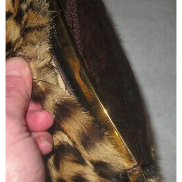 GORGEOUS VINTAGE 40'S GENUINE LEOPARD FUR MUFF & PURSE W CLASP POCKETS RICH WoW - Picture 11 of 12